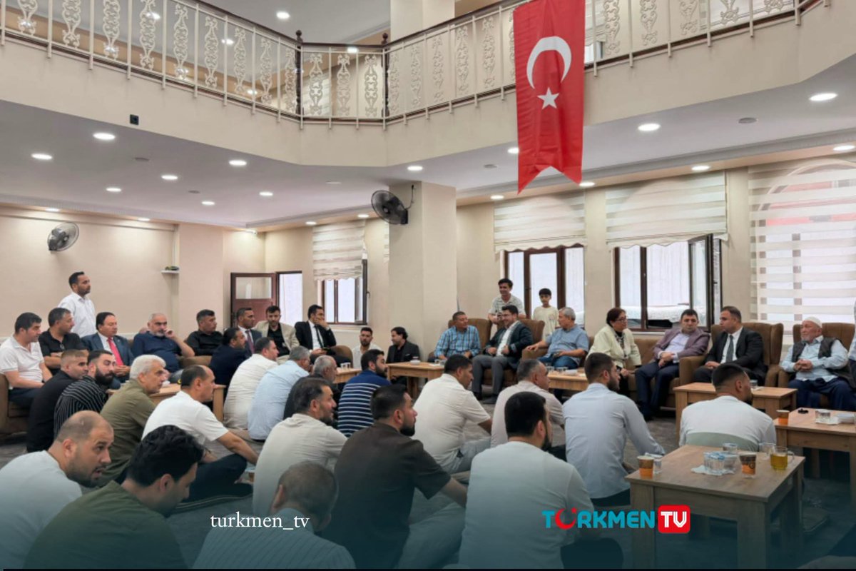 turkmantv's tweet photo. #Avrasya Türk Dernekleri Federasyonu ve bağlı sivil toplum kuruluşları, İstanbul’da Suriye Halk Meclisi #Halep #Milletvekili @TarikSCevizci’yi onurlandırmak ve tebrik etmek amacıyla bir program düzenledi.
#TürkmenTV https://t.co/E1cJ74pm4k