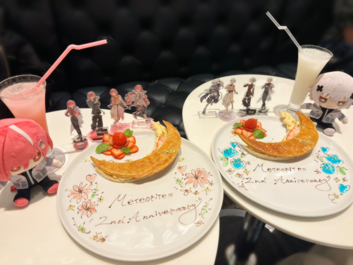 akn__mikasa's tweet photo. ☆═━┈┈ ★═━┈┈
         Meteorites 
     2nd Anniversary
☆═━┈┈ ★═━┈┈

めておらの未来がこれからも輝き続けますように💫ステラでいれて幸せです。

#めておら2周年 #みかさくん https://t.co/p27oi5limO