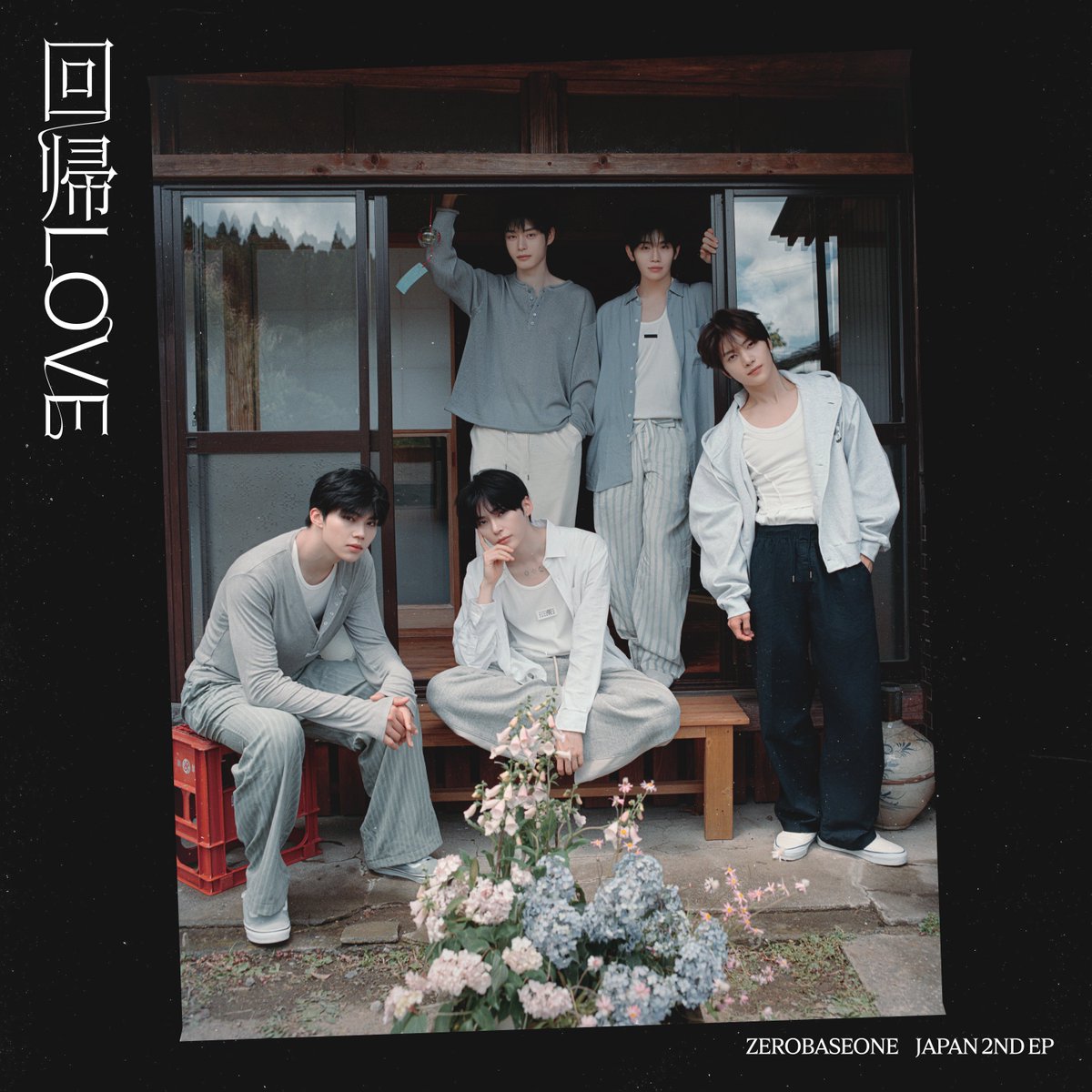 ZB1_jp's tweet photo. ZEROBASEONE Japan 2nd EP
 『回帰𝐿𝑂𝑉𝐸』
 
‘イグジステンス’ 先行配信スタート🎧🎹

僕たちの揺るがない存在理由 
ZEROSEへ届きますように˳⁺⁎⊹ᯓ

🔗https://t.co/ZIwngCg2en
※配信開始反映まで時間がかかる場合がございます。

#ZEROBASEONE #ZB1
#回帰LOVE
#イグジステンス #ZEROBASEONE_イグジステンス