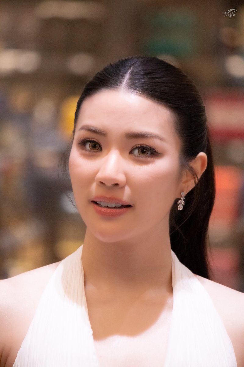 wrpn_ws's tweet photo. ไม่ไหว แทบหยุดหายใจอยู่ตรงนั้น 🫪🫠

GINNY JAYNA 8TH NAKARAT AWARDS 
#GINJAYxNakaratAwards2026
#GinJay #ginnynatnicha https://t.co/uv5GowbGzr