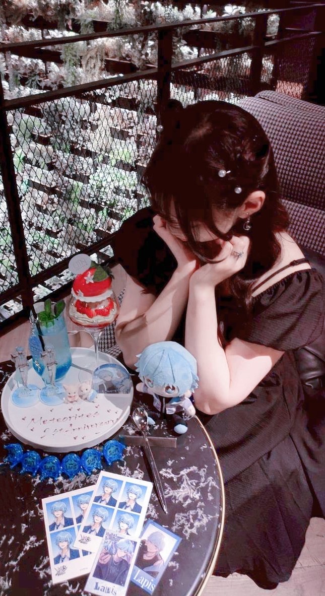 lapinya__zzz's tweet photo. 気がつけば君が私の夢になっていて君が夢を叶える瞬間までずっと味方でいるよ🩵🪄➰⭐️

 #めておら2周年 https://t.co/KtgdMV3JTt