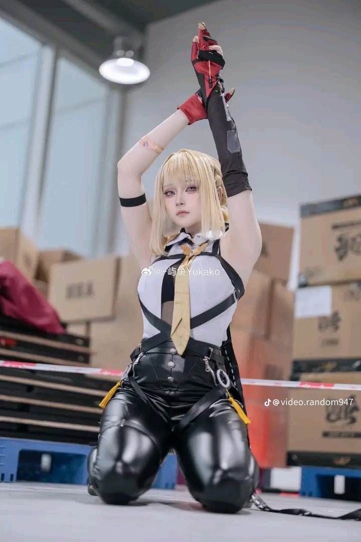 OfficielRe4607's tweet photo. Evelyn 💙 #evelyn #evelynchevalier #cosplay #zenlesszonezero #zenlesszonezerocosplay #cosplaygirl #evelynzenlesszonezero #zzz https://t.co/XsomDYm07q
