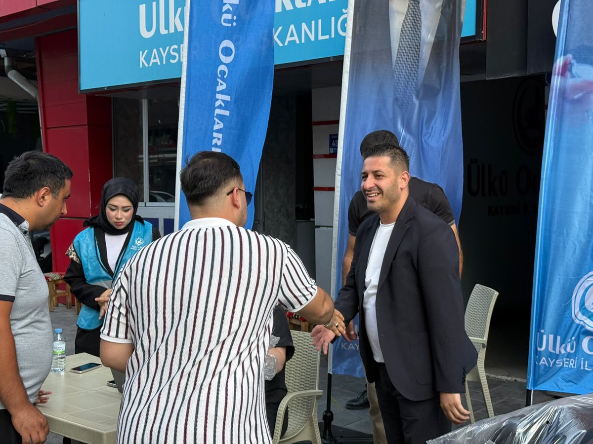 ulkuocak38's tweet photo. Ülkü Ocakları Kayseri İl Başkanlığı olarak gerçekleştirdiğimiz sosyal sorumluluk projesi kapsamında araç çocuk koltuğu ve yükseltici dağıtımlarımızı tamamlamış bulunmaktayız. https://t.co/oHP12wLHaH