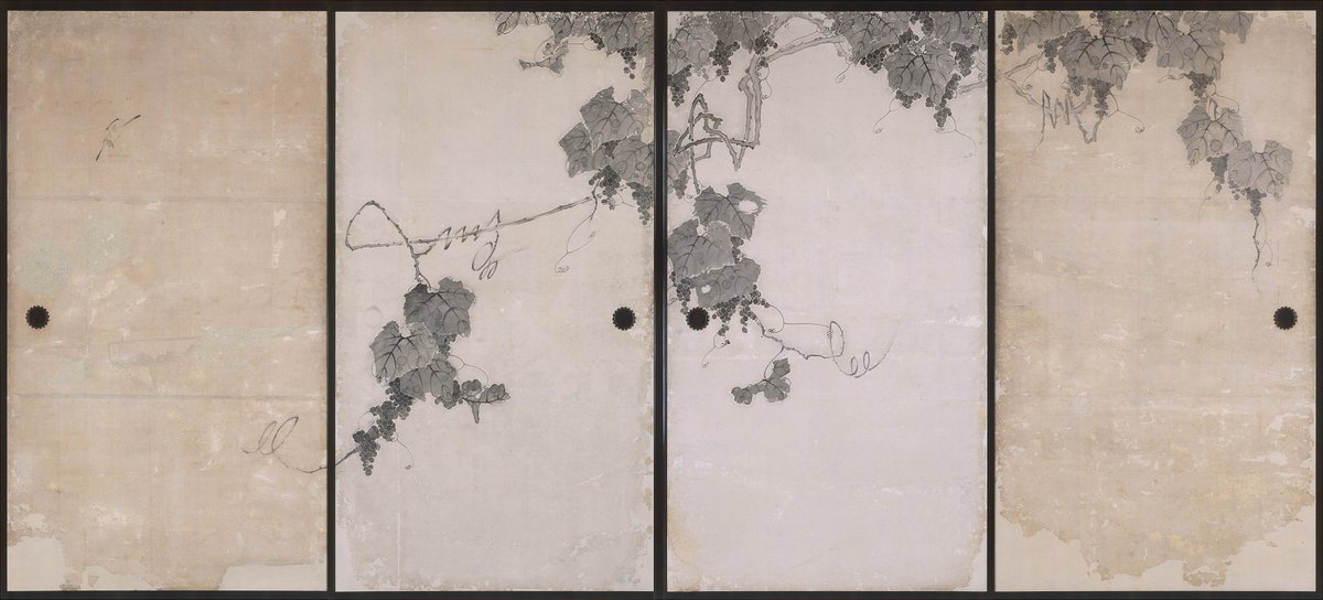 NihonBijutsushi's tweet photo. 伊藤 若冲　いとう じゃくちゅう　Itō Jakuchū　1716–1800

《葡萄図襖絵》

1759年・江戸時代
紙に墨・襖4面
京都・鹿苑寺（大書院旧蔵） https://t.co/85q1IFlsZo