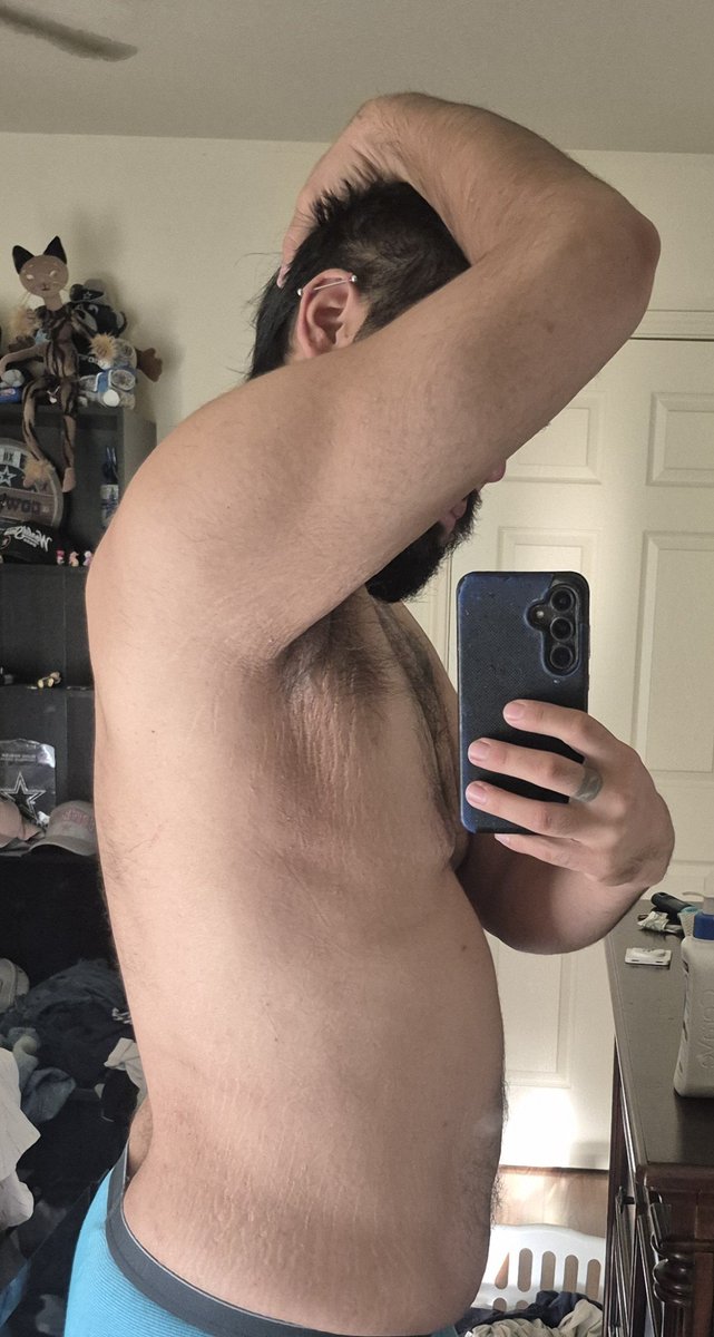 rudestpik's tweet photo. Some recent photos. Not losing weight anymore for some reason but going through Recomp it seems. https://t.co/62KfKBkztj
