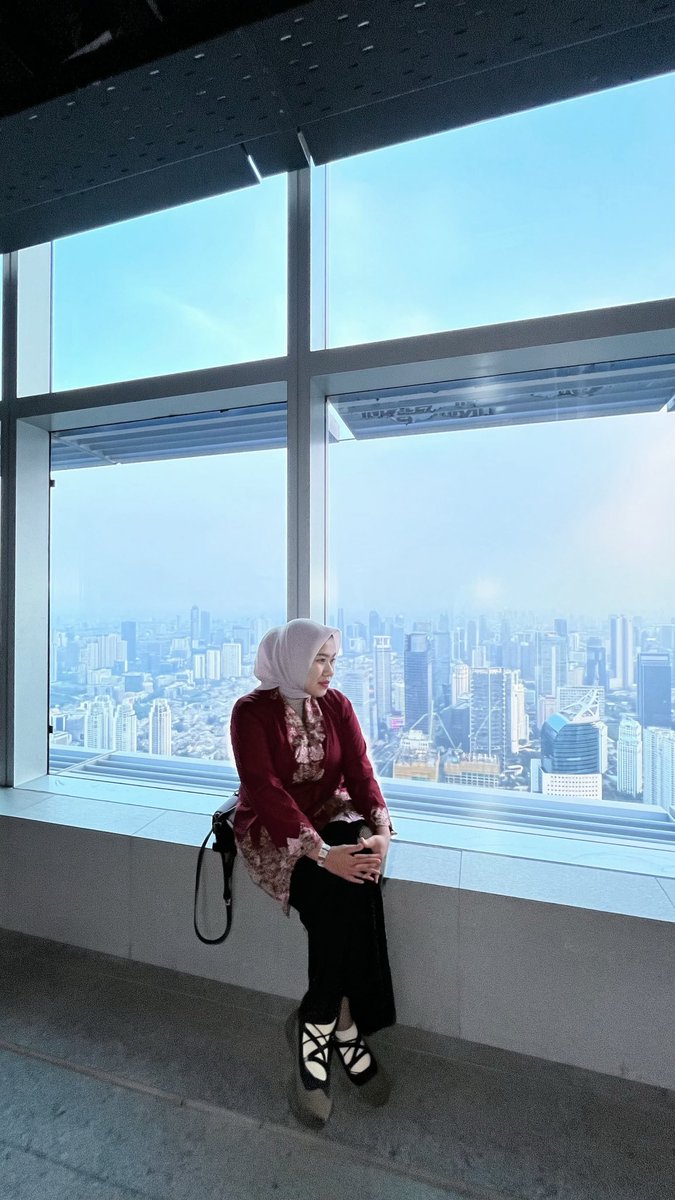 gab4pentin's tweet photo. Jakarta dan hiruk pikuknya;— https://t.co/vBtbxjMavf