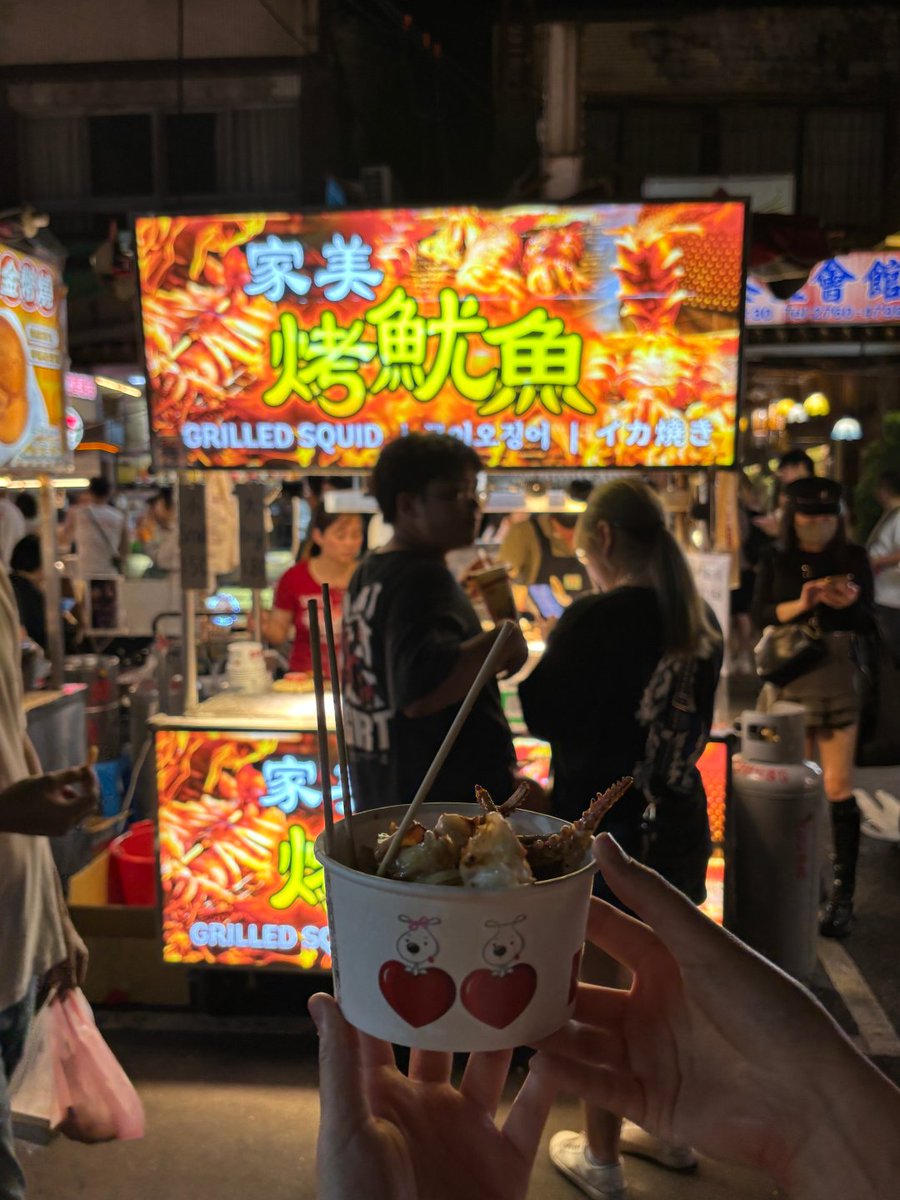 VexxShintaro's tweet photo. 並んでやっと食べられました😋 https://t.co/yovteG5EkJ