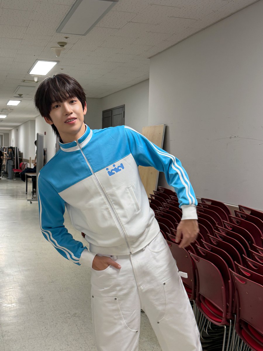 IDID_starship's tweet photo. [🌠] #김민재_DID
🐳🫍

#IDID #아이딧 
#KIMMINJAE #김민재 https://t.co/iiQFF51ftv