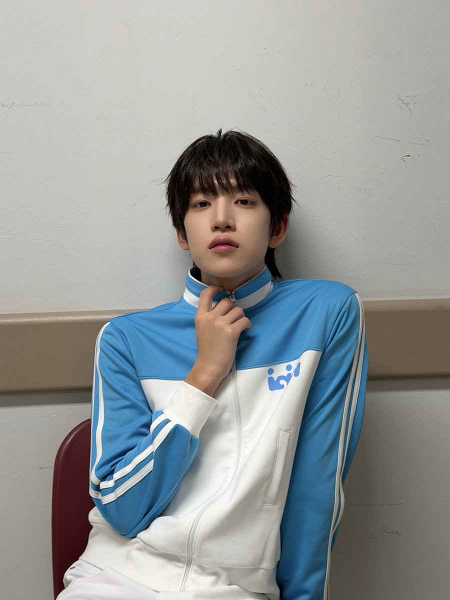 IDID_starship's tweet photo. [🌠] #김민재_DID
🐳🫍

#IDID #아이딧 
#KIMMINJAE #김민재 https://t.co/iiQFF51ftv