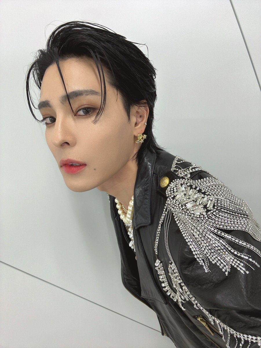 WOLFHOWLHARMONY's tweet photo. "tera trip”
〜Opening Celebration〜
無事終了しました！！

会場に来てくれたみんな
本当にありがとうございました！

来れなくても
エールを送ってくれたみんなもありがとう！

みんながいて強くなれた。
改めてそう感じた1日でした。

9月からの本公演は
更にレベルアップしたステージを届けます！
是非お楽しみに🤙🏻✨

そしてそして、、、
インスタまた動かします！！
フォローしてね🫶🏻

https://t.co/UCtpDpCMzf

SUZUKI

#teratrip 
#WOLFHOWLHARMONY #WHH