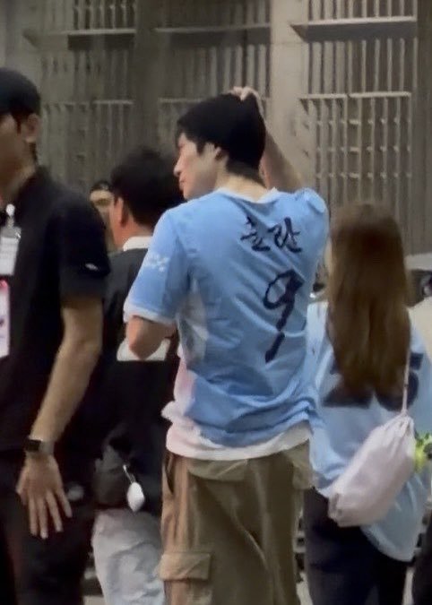 mababiebunny's tweet photo. แม่ หนุชอบผชใส่เสื้อบอล ((เเจฮยอน)) https://t.co/cXOQyszfHh