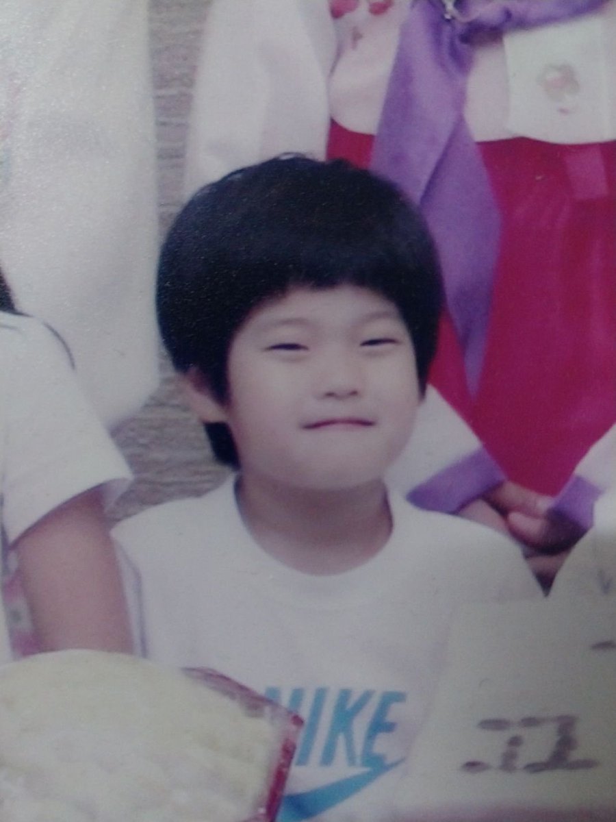 narvava89163's tweet photo. โอ้ย ส่งผิดหรอเนี่ย น่ารักเชียว https://t.co/7cqKSg8QRt