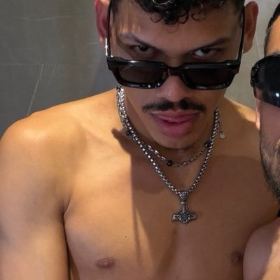kEVN_SP's tweet photo. #NuevaFotoDePerfil https://t.co/kfZ4ZsqUAi