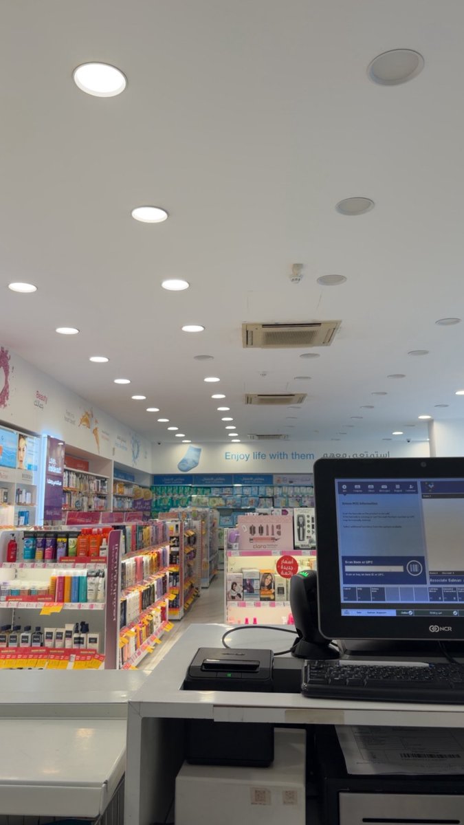 SMQMQ9's tweet photo. Back to reality https://t.co/gL5ejm6XGz