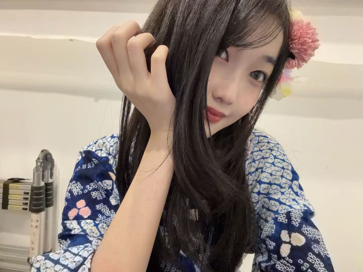 M_OlineJKT48's tweet photo. お疲れ様でした ! ! Thank you for BonOdori Day 2! Semoga kalian enjoy ya!! See you next time Malaysia! 💙🌺 https://t.co/UD2DsEU7f5