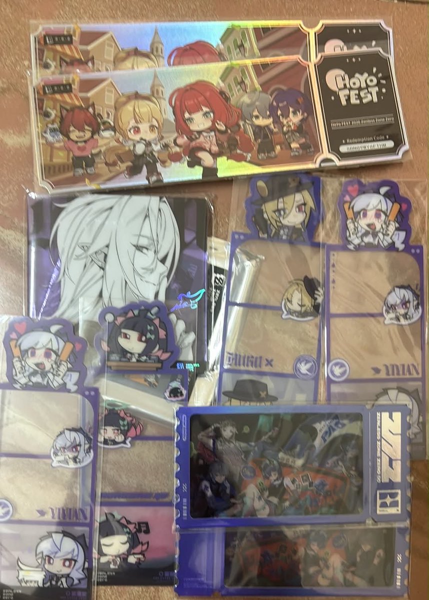 kabehima's tweet photo. ゼンゼロ運営さん、このシリーズ1.4以降に実装されたキャラがグッズ化しているけど、1.3以前のキャラは作らず、作ってもトレカ箱特典みたいに陣営ごとに纏められてしまうのか、ピンで作る予定がないなら教えて。あと日本のイベントでも配って欲しいです(東南アジアやドイツのイベントの時のみ配ってる) https://t.co/ez9WK63Xx6