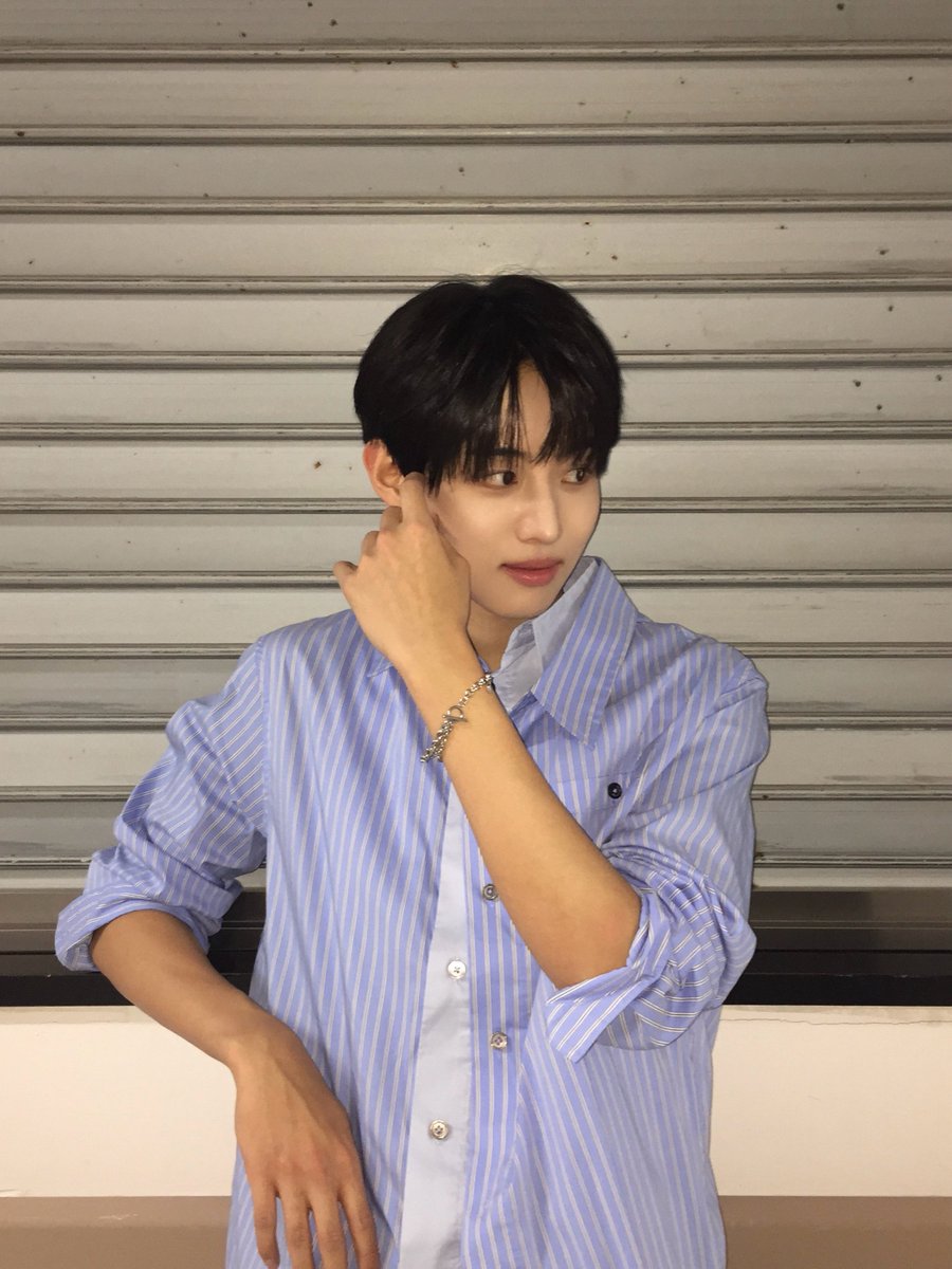 IDID_starship's tweet photo. [🌠] #장용훈_DID
어디서 봤더라..

#IDID #아이딧 
#JANGYONGHOON #장용훈 https://t.co/ZueiCbcCs5
