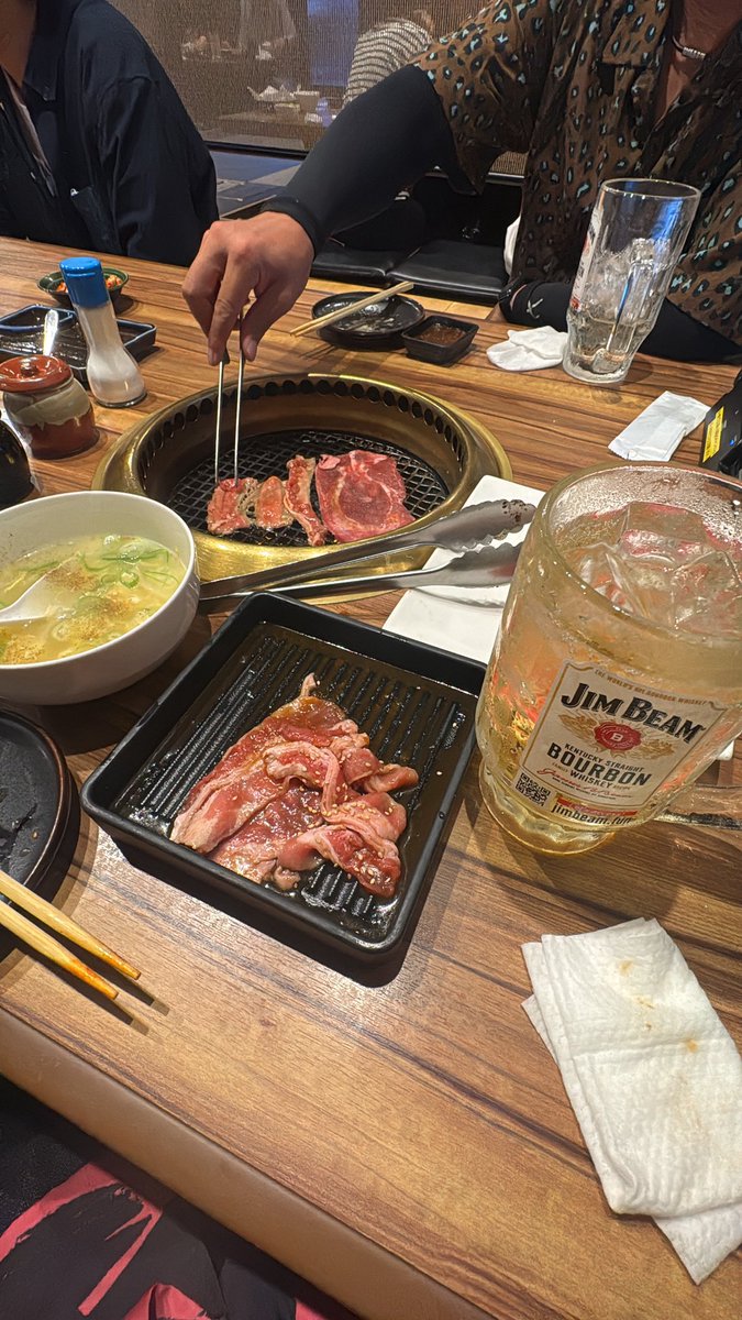 tai_compass's tweet photo. にく！ https://t.co/k6nl7xdZN0