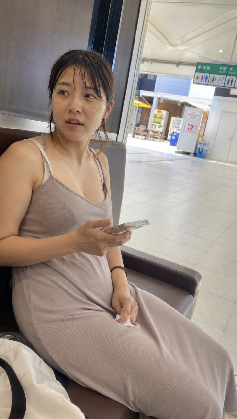 Anna88743872's tweet photo. これ来たらどうする？ https://t.co/Vlo0v9Ubkv
