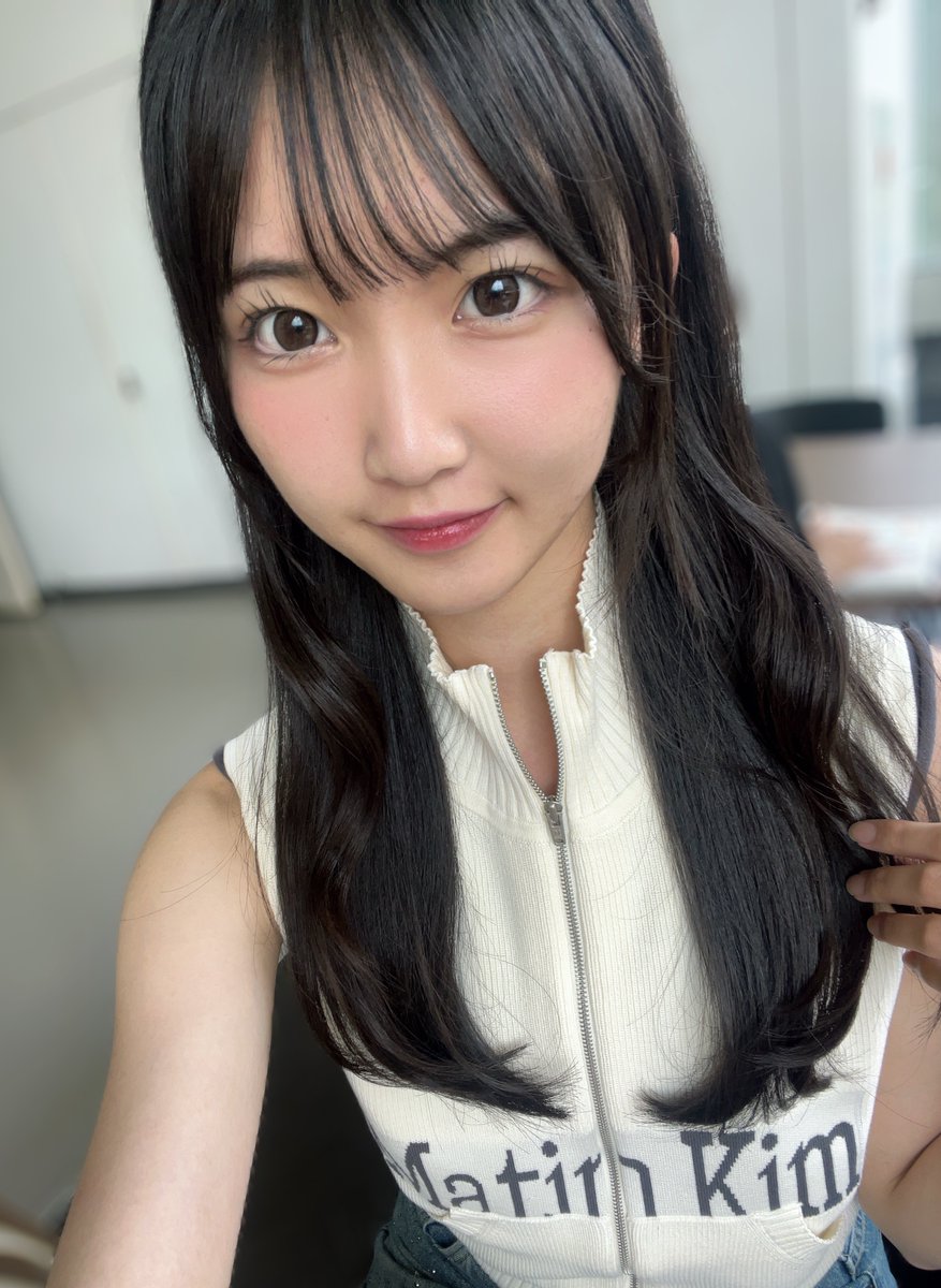 dela_honoka's tweet photo. 17歳もあと1週間( ᵕ̩̩ - ᵕ̩̩ )✨ https://t.co/bM0iQDXe1o