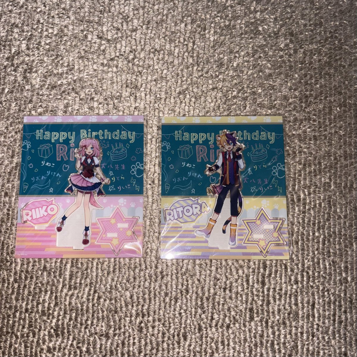 x_x__6nya's tweet photo. グッズ整理の為ᴗ ̫ ᴗ

求：PayPay買取+送料 > 😈・📞の異種交換
譲：画像の物

 #すとぷりグッズ買取 
 #騎士Xグッズ買取 
 #AMPTAKグッズ買取 
 #めておらグッズ買取 
 #すにすてグッズ買取 https://t.co/DTp66747na