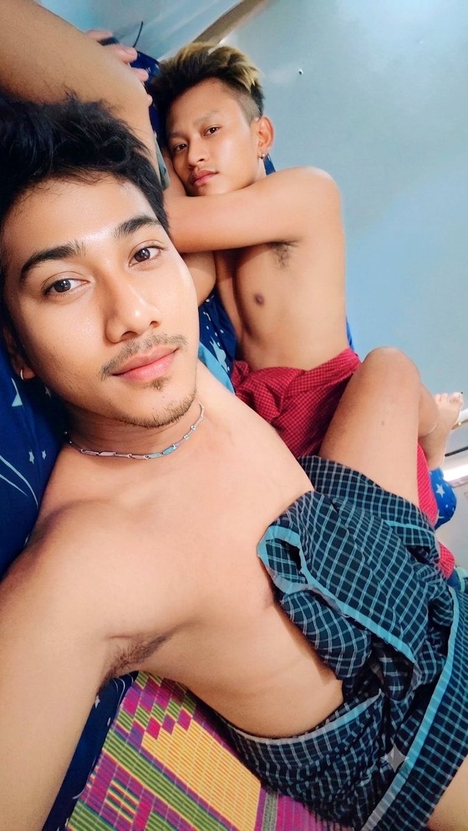 UTunTunNaing27's tweet photo. နှလုံးသားက သိပ်တန်ဖိုးရှိတယ်
အလှဆုံးအရာတွေပဲ ထည့်ထားရမယ်
စိတ်ခံစားချက်က စျေးကြီးတယ်
ကိုယ့်ကို ပျော်ရွှင်စေတဲ့ လူနဲ့ပဲ ထိတွေ့ဆက်ဆံရမယ်။ https://t.co/r4Mi7AGZ9Z