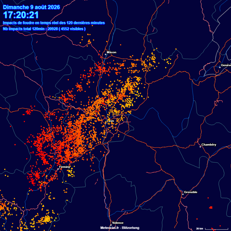 meteociel's tweet photo. 🌩️ Tous les outils disponibles pour suivre les #orages ⚡️ en #direct !
Que ce soit pour suivre l’évolution d’une cellule orageuse, détecter les impacts de #foudre, analyser une rotation, surveiller la grêle ou encore observer le développement d’un orage depuis les satellites, Météociel propose de nombreux outils pour suivre les phénomènes orageux en temps réel.
Dans ce fil, on vous présente les différents outils disponibles et leurs fonctionnalités, des plus simples aux plus avancés. 👇 1/7
