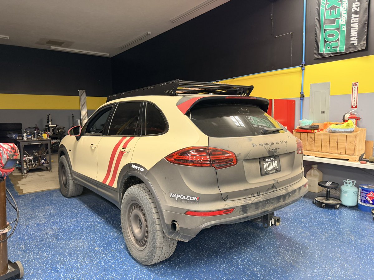 SpeedSportLife's tweet photo. Some behind the scenes yesterday at Napoleon Motorsports https://t.co/A5FTwcKRUO