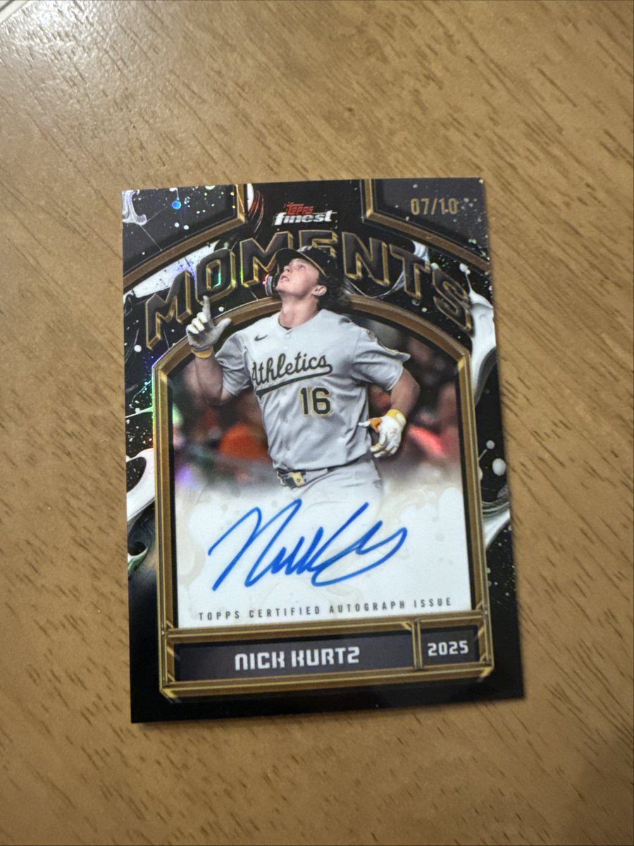 Dolph_Cards's tweet photo. @HeathElliott79 👀💎 dm if interested https://t.co/bsJpVRUjtM