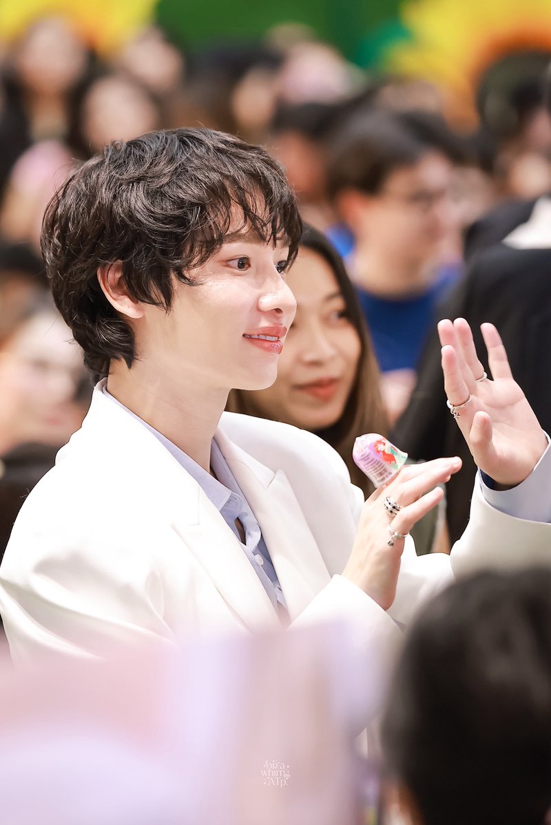 onawhimATp's tweet photo. 20260809

👋🏻@AtthaphanP 

#กันอรรถพันธ์
#GunAtthaphan 
#WomenInspired2026 
#SunflowerSocialClub 
#TheMallLifestoreBangkapi
#TheMallGroup https://t.co/FH8GCBFMB6