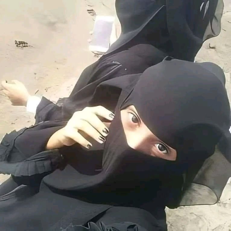 j3i8pf's tweet photo. ��صوير سلفي ايش رايكم https://t.co/rwfriAcpr3