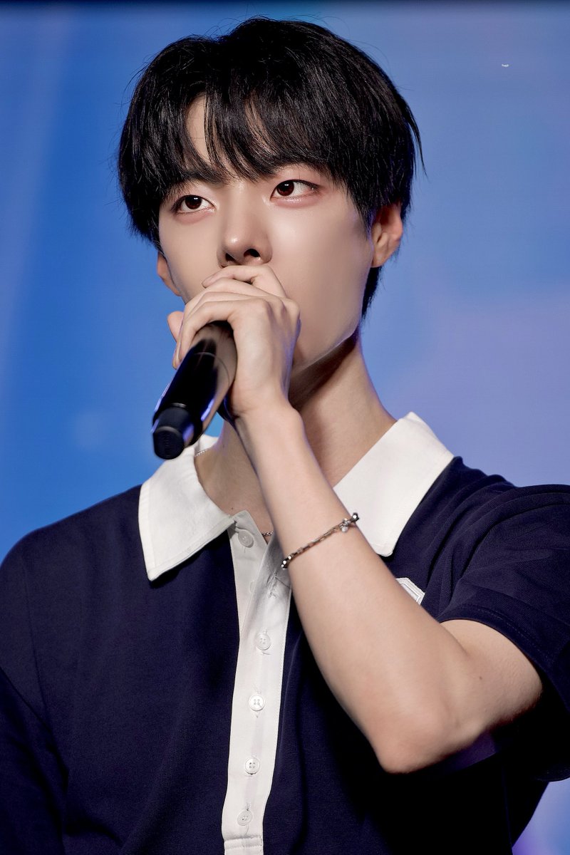 MJPYN226's tweet photo. 260810
　　　　　　     ∧_∧
　　　　　　 （ ›⩊‹  ̳)
　｡。*ﾟ*｡　｡*ﾟU♡U ) ໒꒱ ·ﾟ.⊹˖ᯓ★. ݁₊
　*｡　  　。　   *U U
　ﾟ*｡.   ⋆⸜  #HAPPY_JIHO_DAY ⸝⋆🎂
　　ﾟ*｡　　생일 추키팡키팡~.ᐟ
　　 　ﾟ*｡｡*

#나인아이 #지호 #장지호  #JIHO https://t.co/mudINVYTk7