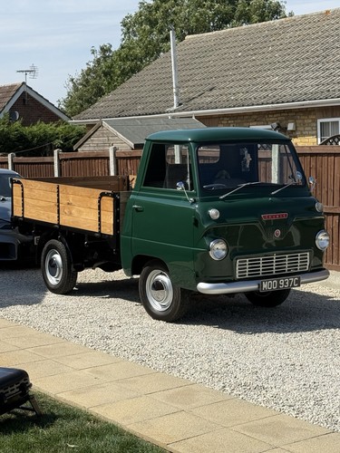 UKClassicCars's tweet photo. Ad: For Sale - Ford Thames 400e / 15cwt https://t.co/5jnOgbRNOT <<--More https://t.co/Kb4uEzwn2u #FordThames #ClassicCars https://t.co/5WJKzhoyXD