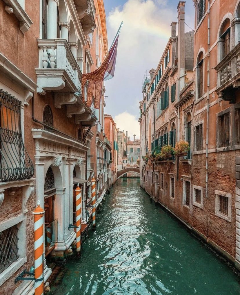 echoesofworld's tweet photo. Venice, Italy https://t.co/9uCd35MBir