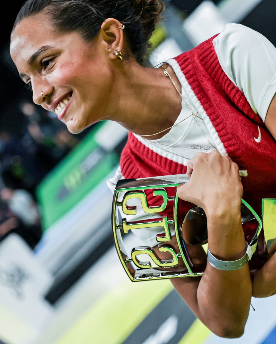supportrayssa's tweet photo. RAYSSA LEAL É CAMPEÃ DA SLS TAKEOVER RIO DE JANEIRO! 🏆🇧🇷

📸 | sls. https://t.co/ZOOf7wzrxM