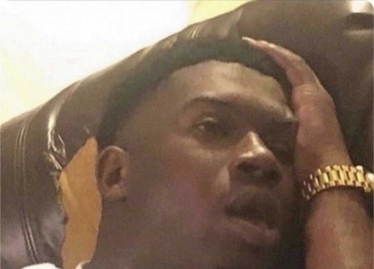 Nexiraluv's tweet photo. When yo sinuses all fucked up: https://t.co/5Drrfj0xBN