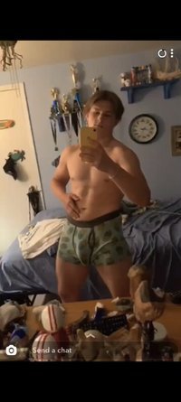 AngeronHar555's tweet photo. Kit connor look a like https://t.co/ry4Jol7WwN