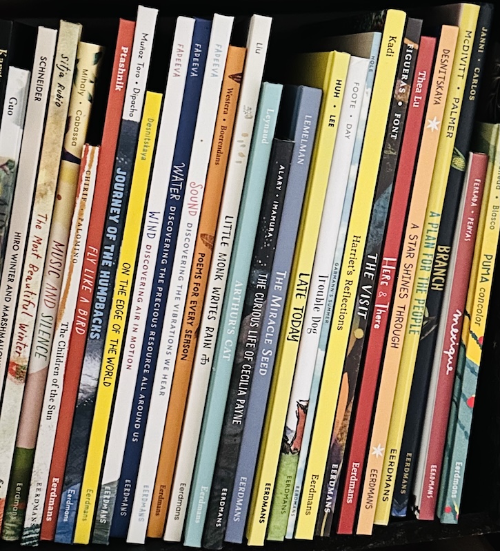 ebyrbooks's tweet photo. We ❤️ #nationalbookloversday! 📚 Spot any favorites or soon-to-be-faves in this #shelfie? 📚 https://t.co/iCJnNGYlTe