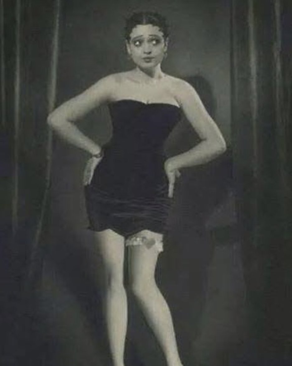 theglisted's tweet photo. Happy Betty Boop Day! 💋🖤 And while y’all celebrate the cartoon, I’m giving flowers to Baby Esther Jones, the little Black girl serving the “boop” before Betty became an icon. We remember the image, but around here, we remember the history too. Boop-Oop-a-Doop! ❤️ #BettyBoopDay https://t.co/jwap7RUyeN