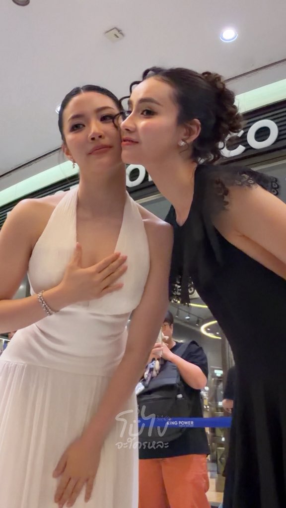 ThisIsBow888's tweet photo. เอ่ออออ จ้ะ!! รู้ว่ารักกัน

GINNY JAYNA 8TH NAKARAT AWARDS
#GINJAYxNakaratAwards2026 https://t.co/LefMpeASZp