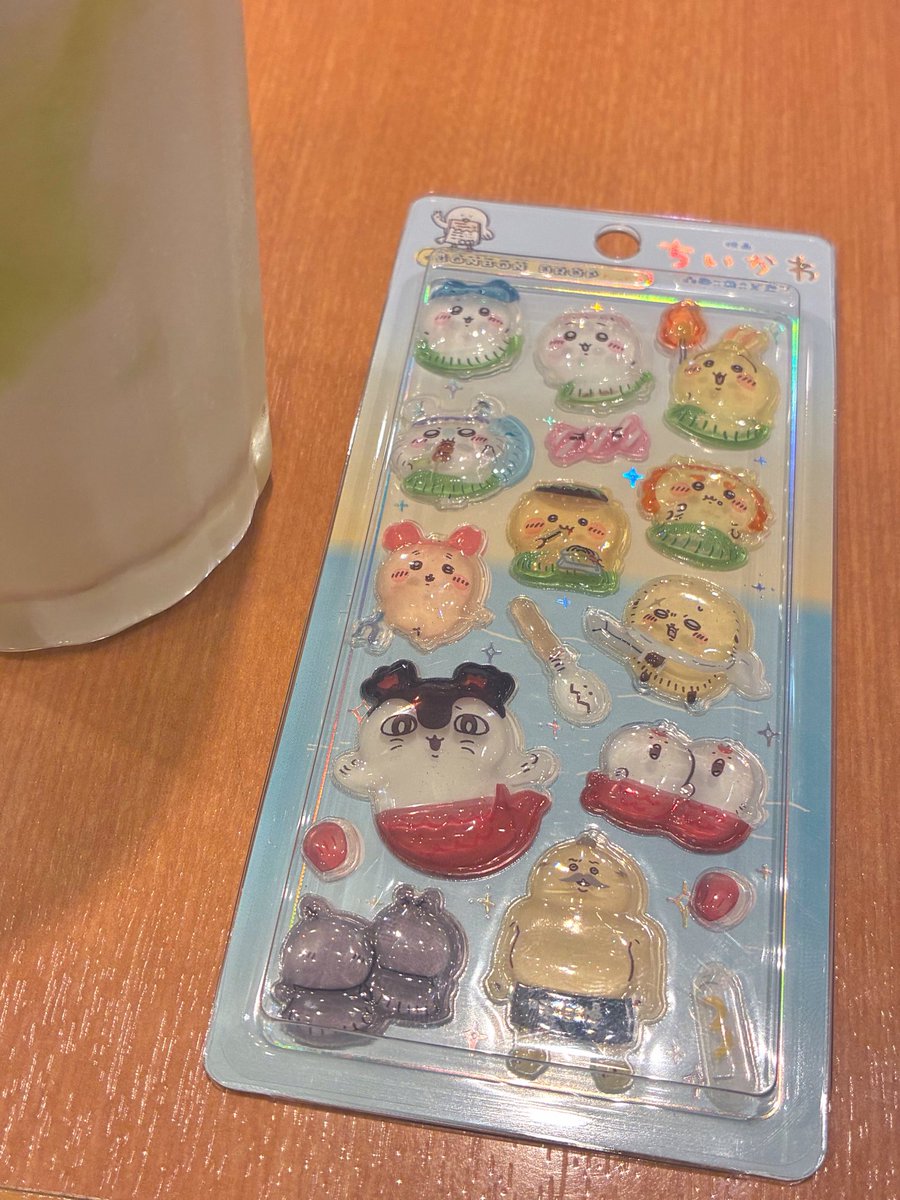fuyuki25's tweet photo. ちいかわ見て美味しいもの食べてきた〜✌️ ちいかわの「えッ゛」が好きでした😊 https://t.co/neaM9BgfRb