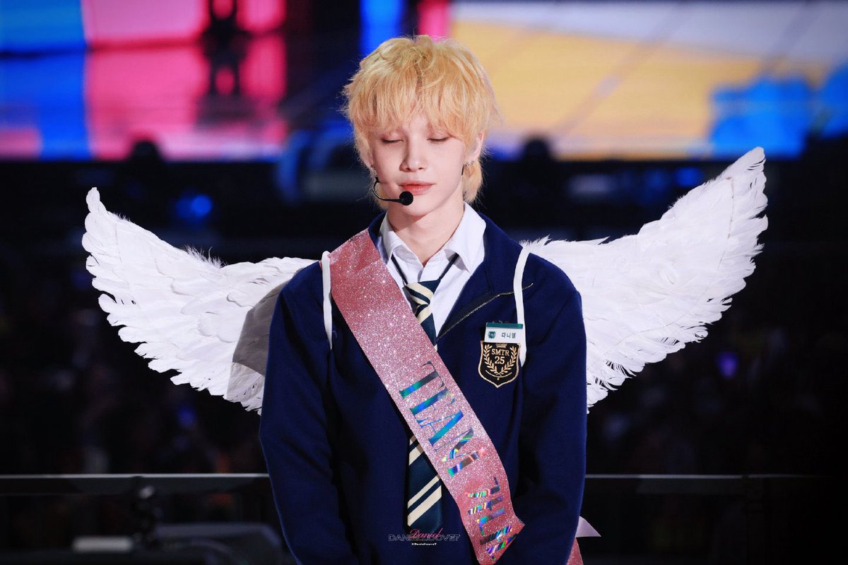Daniel_zyu's tweet photo. ready🤓
#DANIEL #SMTR25 #이다니엘 #SMTRAINEE #SMTOWN #SMNBG #다니엘 https://t.co/719MhYySIc