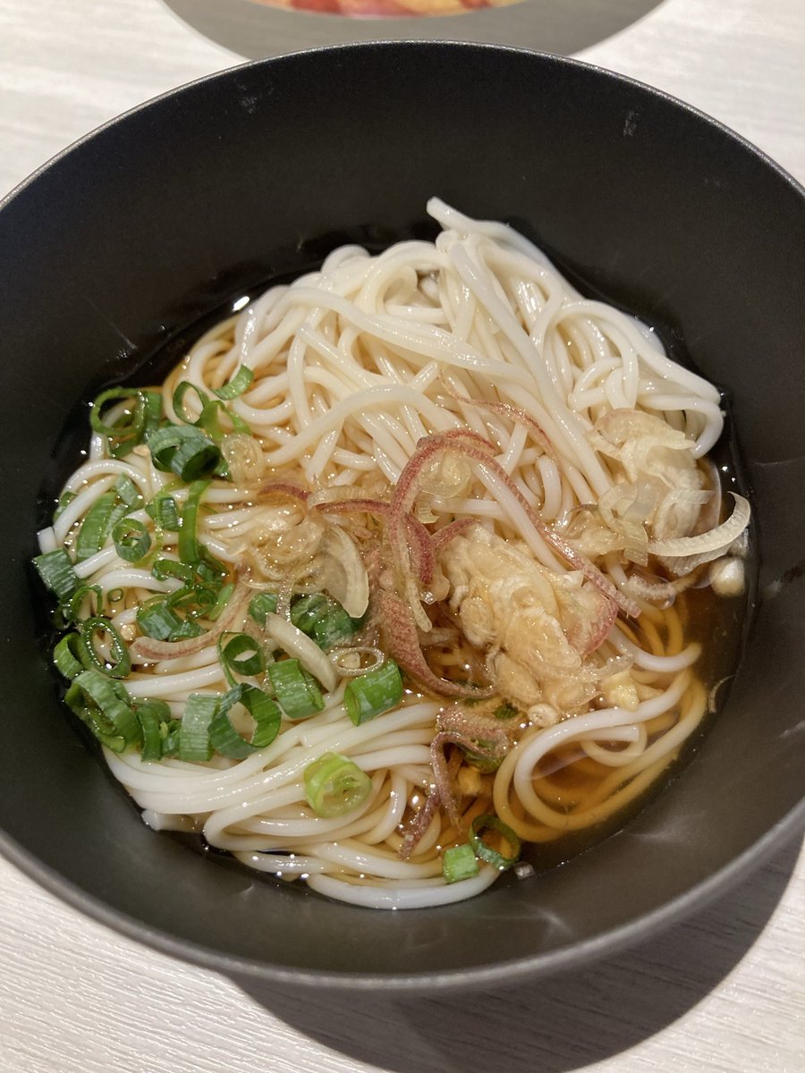 suica21's tweet photo. ブイヤベースのムール貝美味しい。素麺がしっかりめの麺で嬉しかった https://t.co/j5TzpUPVBy