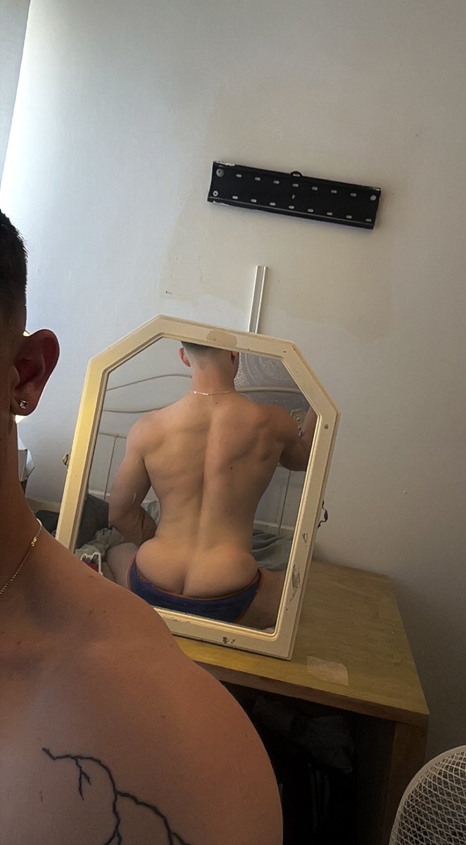 twunkstudent's tweet photo. Shelf?

#gay #mlm #chudai https://t.co/TZTlBWUtFu