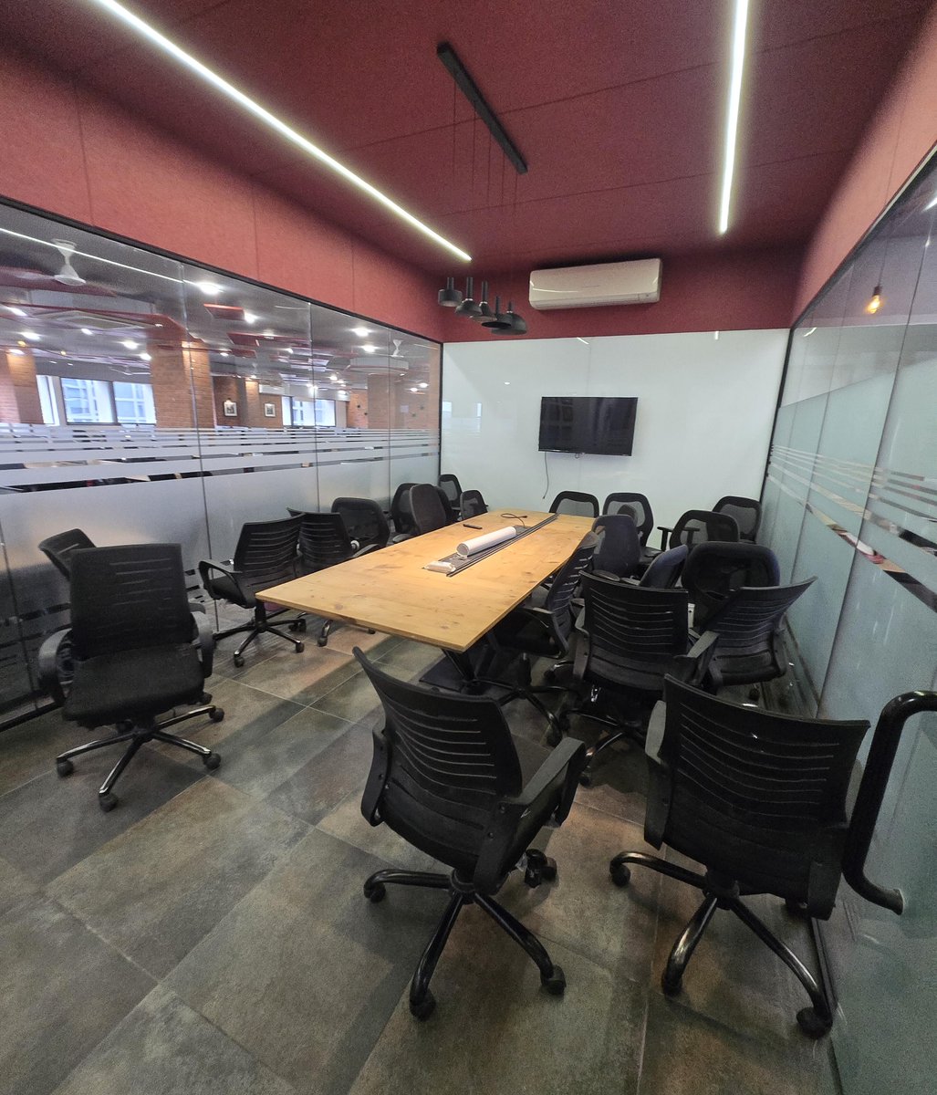 stackbuildgroup's tweet photo. Office for Rent in Vastrapur, Ahmedabad (ID: 2149) - StackBuild

Rent: Rs. 125,000
👉🏼 𝑾𝒉𝒂𝒕𝒔𝑨𝒑𝒑 - 𝟗𝟐𝟐 𝟕𝟏𝟎𝟎 𝟗𝟐𝟐

#stackbuild #officerent #vastrpur https://t.co/mgol3P5tjp