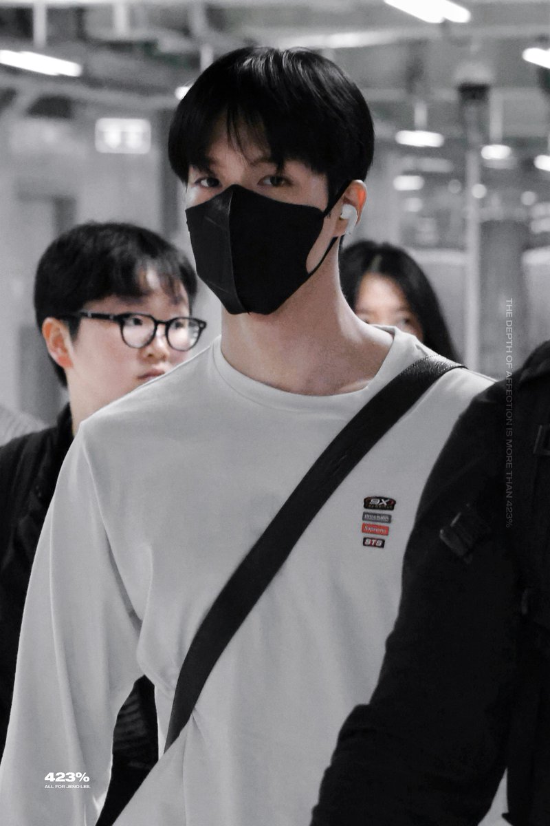 morethan423_jn's tweet photo. 260809 BKK🛫

#제노 #JENO #ジェノ 
#엔시티드림 #NCTDREAM https://t.co/MWB3iTYYck