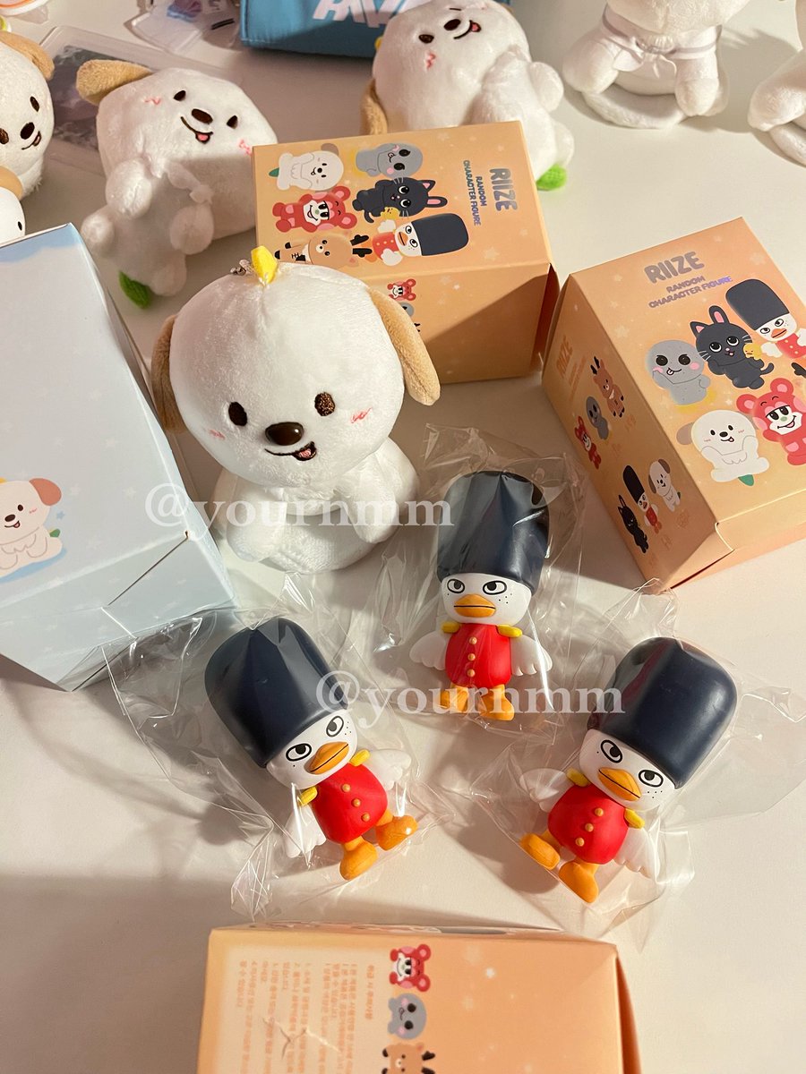 yournmm's tweet photo. พร้อมส่ง🎀

MAGNETIC DOLL ANTON น้องแอนตัน น้องมองรยงงี่(1) + FIGURE(แบบยืน)SOHEE โซฮี น้องตลบยอง(3) 

เหมากอง 1,720฿ +📦ค่าส่ง 60฿ นัดรับสยาม 12 Aug ได้คับ

FIGUREโซฮีปล่อยแยกได้ตัวละ 290฿ 
(MAGNETIC DOLL ANTON ไม่ขายแยกคับ)

♡ สนใจ dm ได้เลยคับ 

#ตลาดนัดRIIZE #ตลาดนัดน้องข้าว https://t.co/x7NBhawdz5