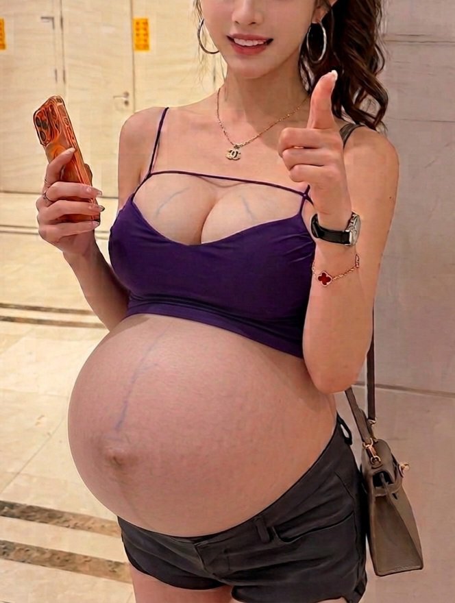 Pregnant9999's tweet photo. 🎉真心感謝🫶各位孕迷的喜愛
還有關注『⁺追蹤👣』突破8000⁺人
♥️𝓽𝓱𝓪𝓷𝓴 𝔂𝓸𝓾 謝謝支持😭
★孕期間の日常孕照分享😍
#鄰家の性感人妻孕婦🤭
#我就是我 #做自己 #走出自己的路
#酸民不喜請繞道↪️
🔆還有需要『妊𝔸𝕧🔞🈙画💻資源📂』の孕迷 可私訊💌洽詢 詢問購入 🛒
（真 • 本人唯一親線上回覆📲）
#最後名額 #售完為止 #值回票價
陌生訊息📧有時不會跳通知出來
若未即時回覆請多傳幾次給我
#臨月妊婦の日常生活の共有
#辣孕駕到 #5寶孕辣媽👠
#美しい妊婦を見逃さないでください
✧推廣自辨✧詐騙繁多✧小心謹慎
✧善惡之報✧如影隨形✧杜絕詐騙