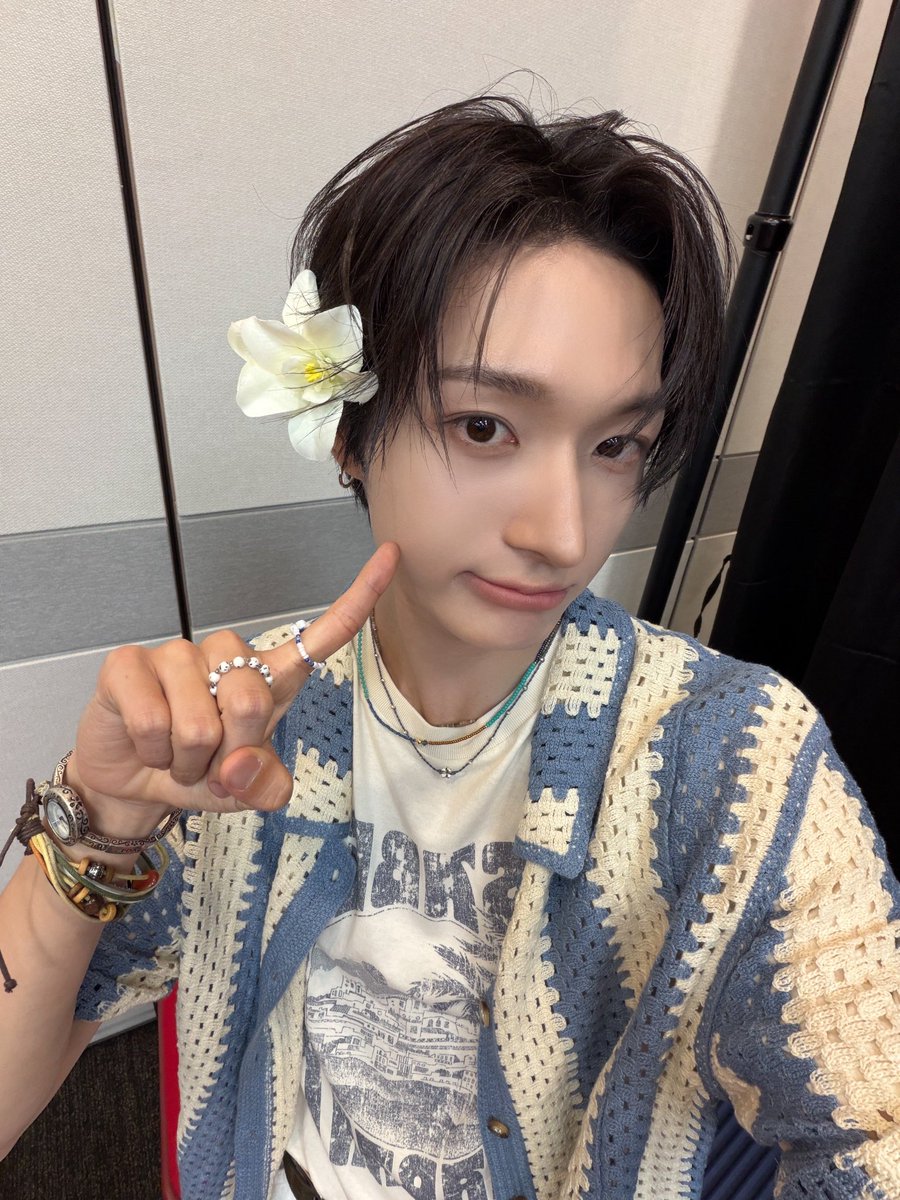 ovohwa's tweet photo. 이름에 꽃 화가 들어간 동화 https://t.co/KeWsUIfpyl