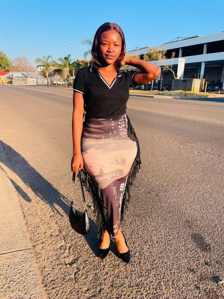 AdvoBarryRoux's tweet photo. Both Matshidiso Matilda and Limpopo Boy are fools. You know you’re cheating on your husband, yet you still allow a camera into the room? What kind of criminal-level lack of common sense is this? You didn’t just cheat, you documented the evidence yourself. https://t.co/mnuPoe6k6E